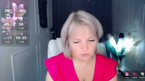 Snapshot of emmmam chatting on September 16, 2:58 pm emmmam online show from September 16, 2:58 pm