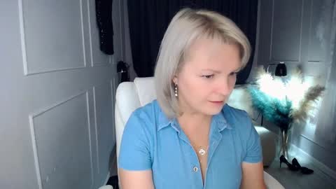 emmmam online show from February 24, 3:32 pm