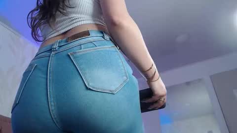 Emmy online show from January 16, 12:23 pm