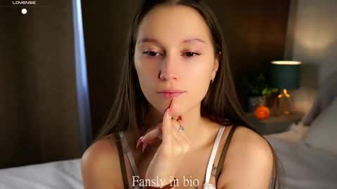 Emmy online show from October 26, 1:12 am