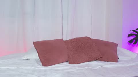 Emy online show from July 17, 2:27 am