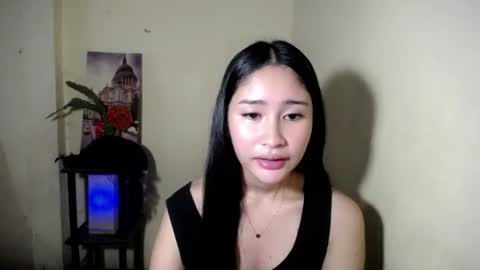 Belle online show from August 4, 9:59 am