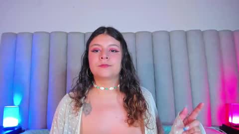 Snapshot of engelstone_ chatting on February 12, 7:24 pm E N G E L online show from February 12, 7:24 pm