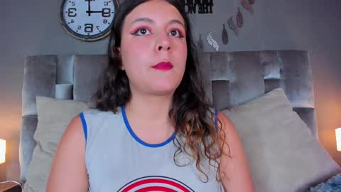 Snapshot of engelstone_ chatting on February 25, 7:38 pm E N G E L online show from February 25, 7:38 pm
