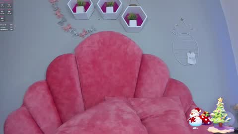 Snapshot of engelstone_ chatting on December 24, 9:44 pm E N G E L online show from December 24, 9:44 pm