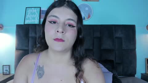 Snapshot of engelstone_ chatting on February 6, 7:29 pm E N G E L online show from February 6, 7:29 pm