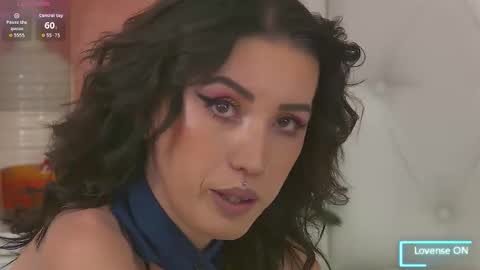 Snapshot of enyahazell chatting on September 27, 6:48 pm enyahazell online show from September 27, 6:48 pm