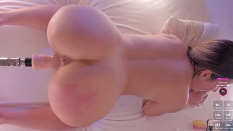 Snapshot of epic_girls chatting on February 17, 2:49 pm WelcomeUse my tipmenu and invite me in private show online show from February 17, 2:49 pm