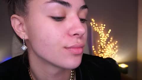 Erica online show from October 25, 6:10 am