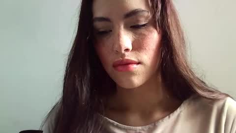 Snapshot of erika_depp chatting on September 13, 6:05 pm Erika online show from September 13, 6:05 pm