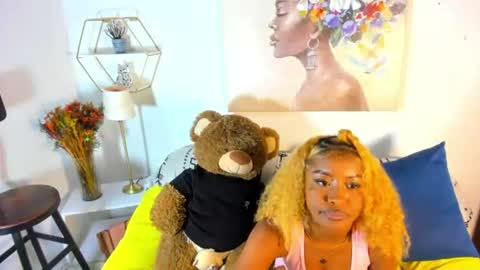 E R I K A  - L  Y R I C S online show from June 11, 3:14 am