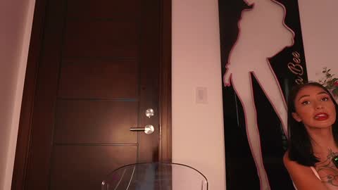 Erikabee online show from November 26, 8:21 pm