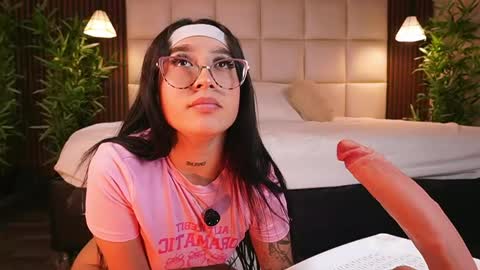 Eri  online show from April 27, 11:02 pm