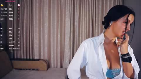 Snapshot of erlinefairall chatting on October 3, 8:14 pm Erline and Monica online show from October 3, 8:14 pm