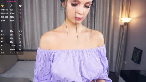 Erline and Monica online show from November 30, 7:07 pm