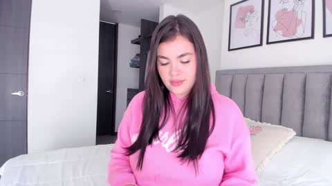 Snapshot of erotic_boobs chatting on January 17, 1:35 pm Karen online show from January 17, 1:35 pm