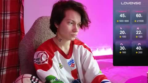 esajukyy online show from November 14, 9:09 am