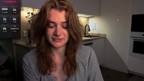 EshleGreen online show from February 26, 8:52 pm