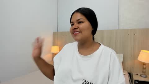 Esmeralda online show from November 22, 7:49 pm