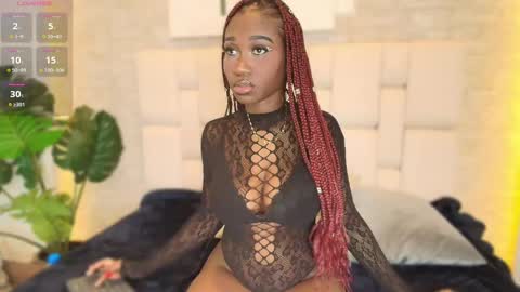 estefany online show from March 5, 11:38 am