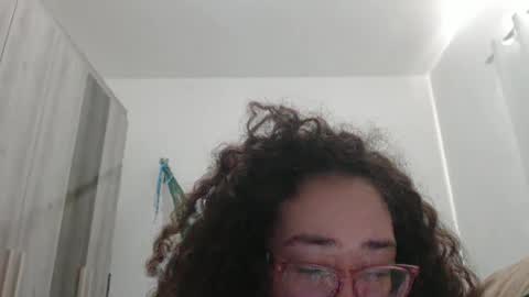 esteralcantara online show from February 20, 5:36 pm