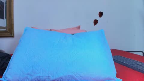 Snapshot of estrella_hanks_ chatting on February 26, 11:54 am Estrella online show from February 26, 11:54 am