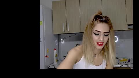 Serena online show from February 9, 12:35 am