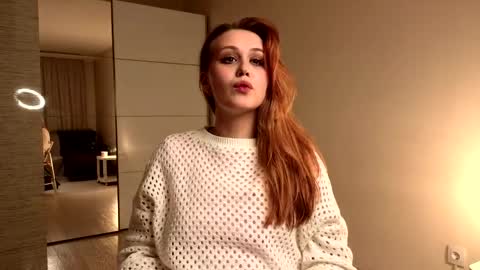 etta_jane online show from April 9, 2:22 pm