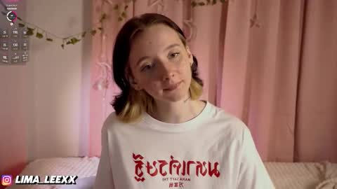 Snapshot of euphoria_girls chatting on September 20, 6:50 pm check about me online show from September 20, 6:50 pm