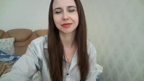 eva00186 online show from April 23, 10:12 am