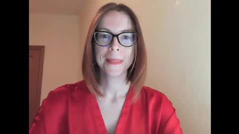 Snapshot of eva_cutesmile chatting on September 23, 6:06 pm Eva online show from September 23, 6:06 pm