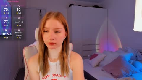 Snapshot of eva_davi chatting on December 4, 2:09 am Eva Davis online show from December 4, 2:09 am