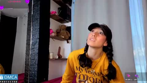 eva delight online show from June 11, 12:02 pm