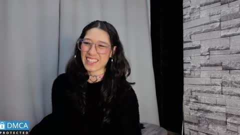 eva delight online show from April 25, 12:08 pm