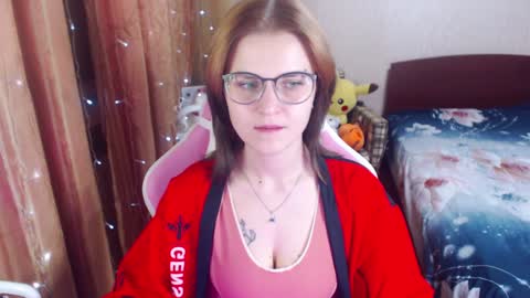 Snapshot of eva_orchid chatting on December 22, 7:31 pm Eva online show from December 22, 7:31 pm