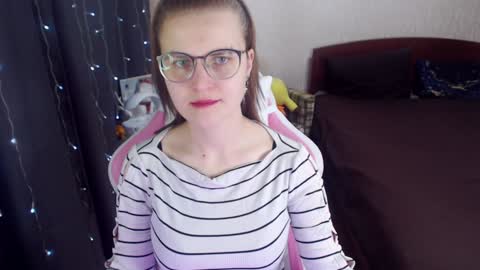 Snapshot of eva_orchid chatting on February 5, 9:46 am Eva online show from February 5, 9:46 am