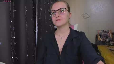 Eva online show from June 25, 3:02 pm