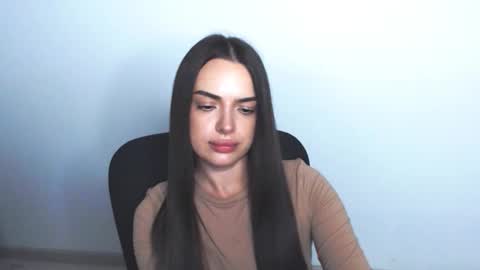 Eva online show from November 21, 5:04 pm