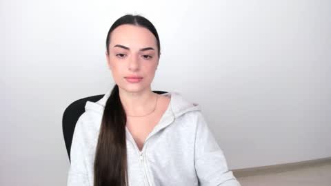 Eva online show from February 25, 6:01 pm