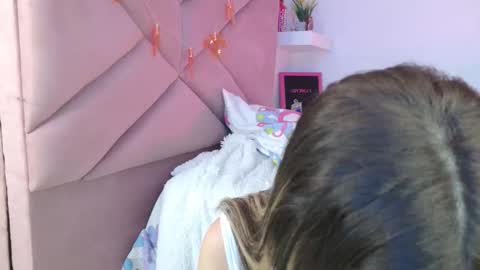 Snapshot of eva_sin18 chatting on September 17, 4:21 am Eva Sin online show from September 17, 4:21 am