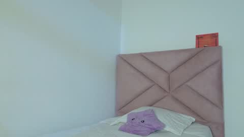 Eva Sin online show from April 25, 11:46 pm