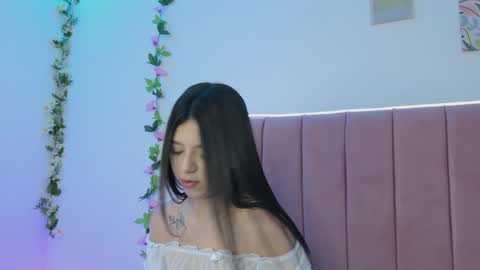 Snapshot of eva_sin18 chatting on March 12, 11:09 am Eva Sin online show from March 12, 11:09 am