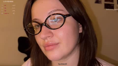 eva_swag online show from January 31, 7:11 pm