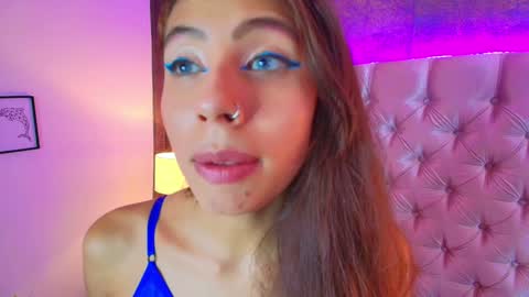 EVA CLOEE online show from January 31, 1:33 am