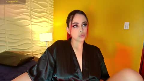 Snapshot of evaafoxxy_ chatting on October 16, 11:57 am evaafoxxy_ online show from October 16, 11:57 am