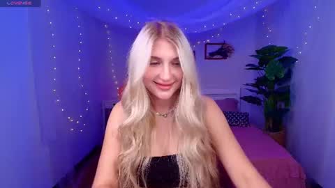 Eva  online show from July 23, 3:04 am