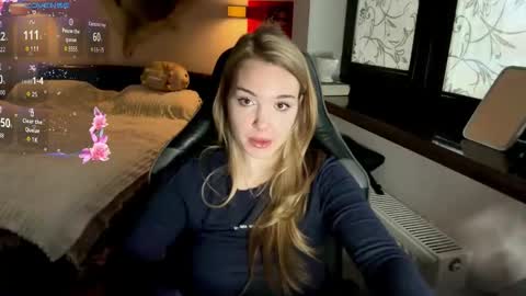 evacarter1 online show from March 26, 3:03 pm