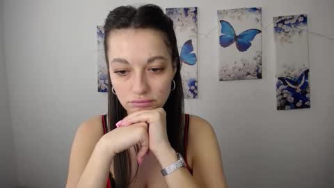 Eva online show from June 6, 12:44 pm