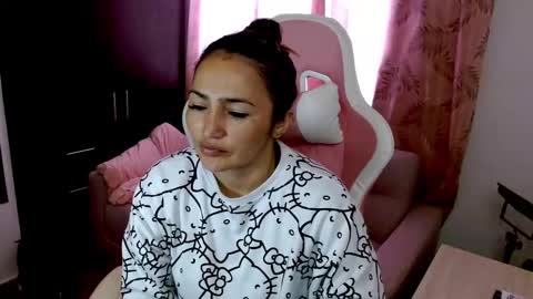 Eva online show from March 3, 8:29 pm