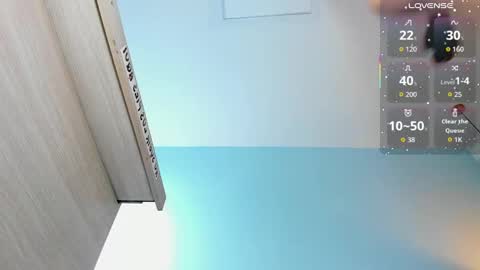 E V A  online show from September 11, 3:07 am